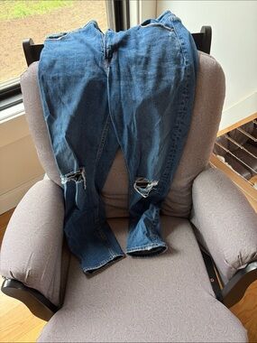 Abercrombie & Fitch Ripped Mid-Blue Boyfriend Jeans